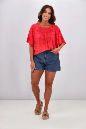 Gloss by Shine On Alesandra Flutter Sleeve Top Pink Red Ribbon Print