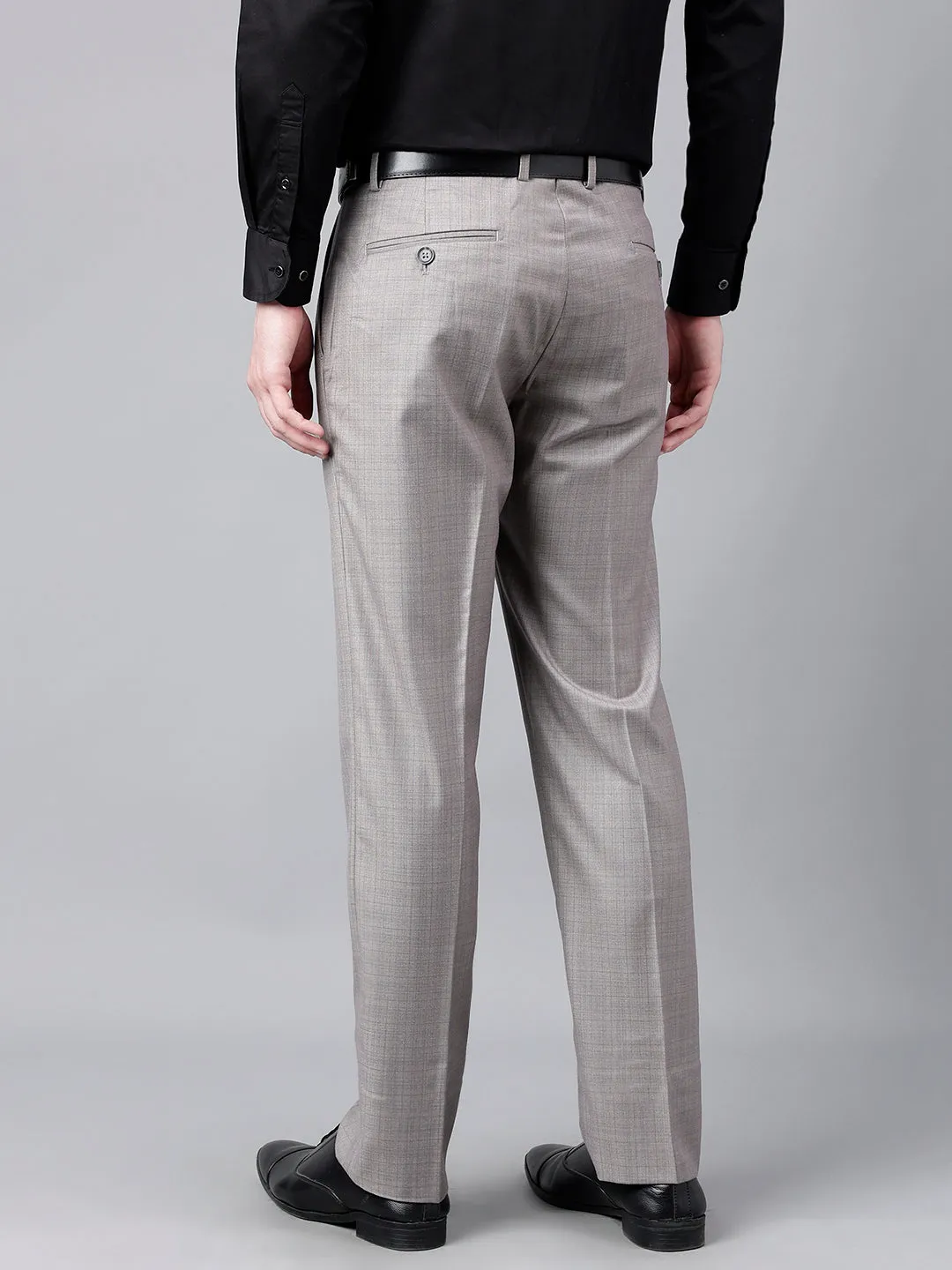 Men Grey Standard Fit Mid Rise Checked Formal Trouser