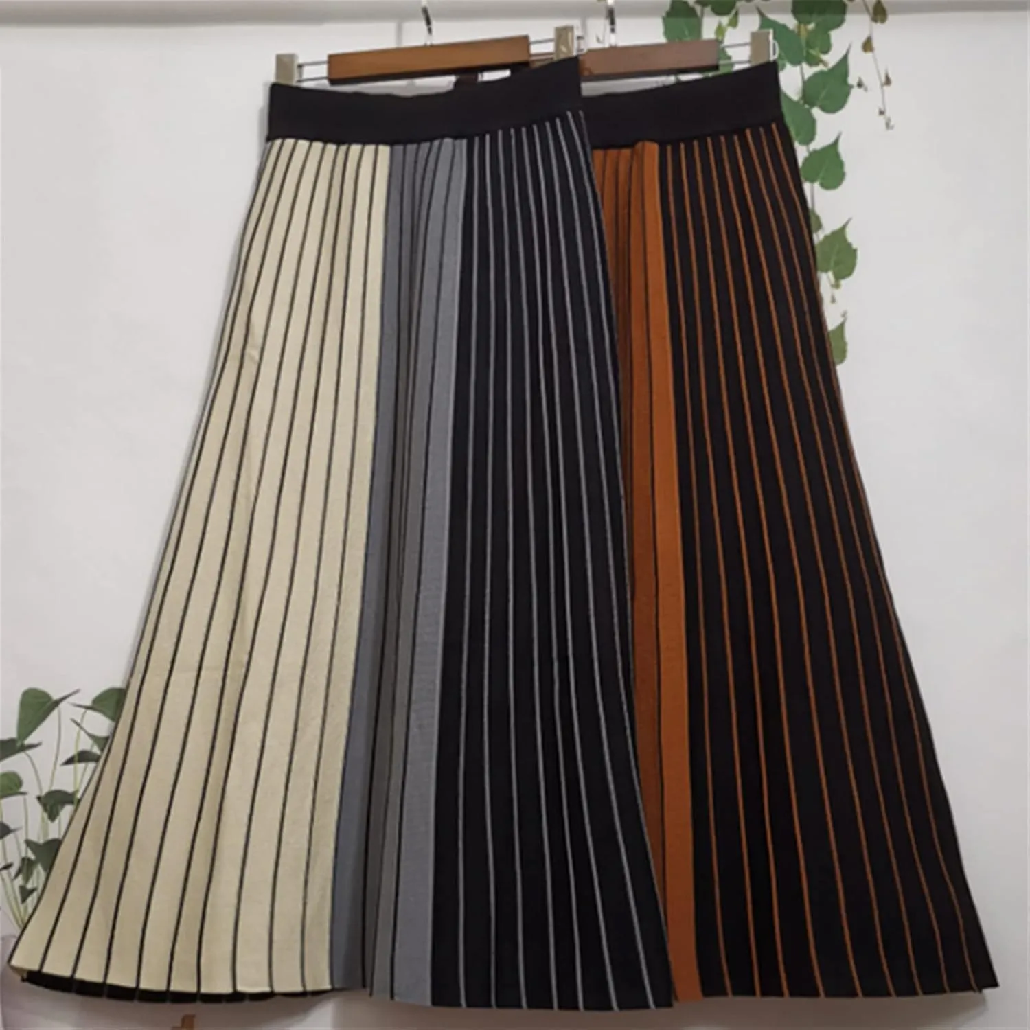Thick Warm Women Pleated Skirts Elastic High Waist Knitted Sweater Skirts Autumn Winter Midi Stripe Skirt