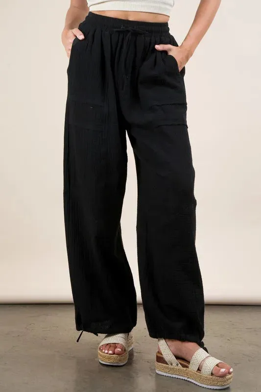 VERY J Wide Leg Gauze Solid Pants In Black