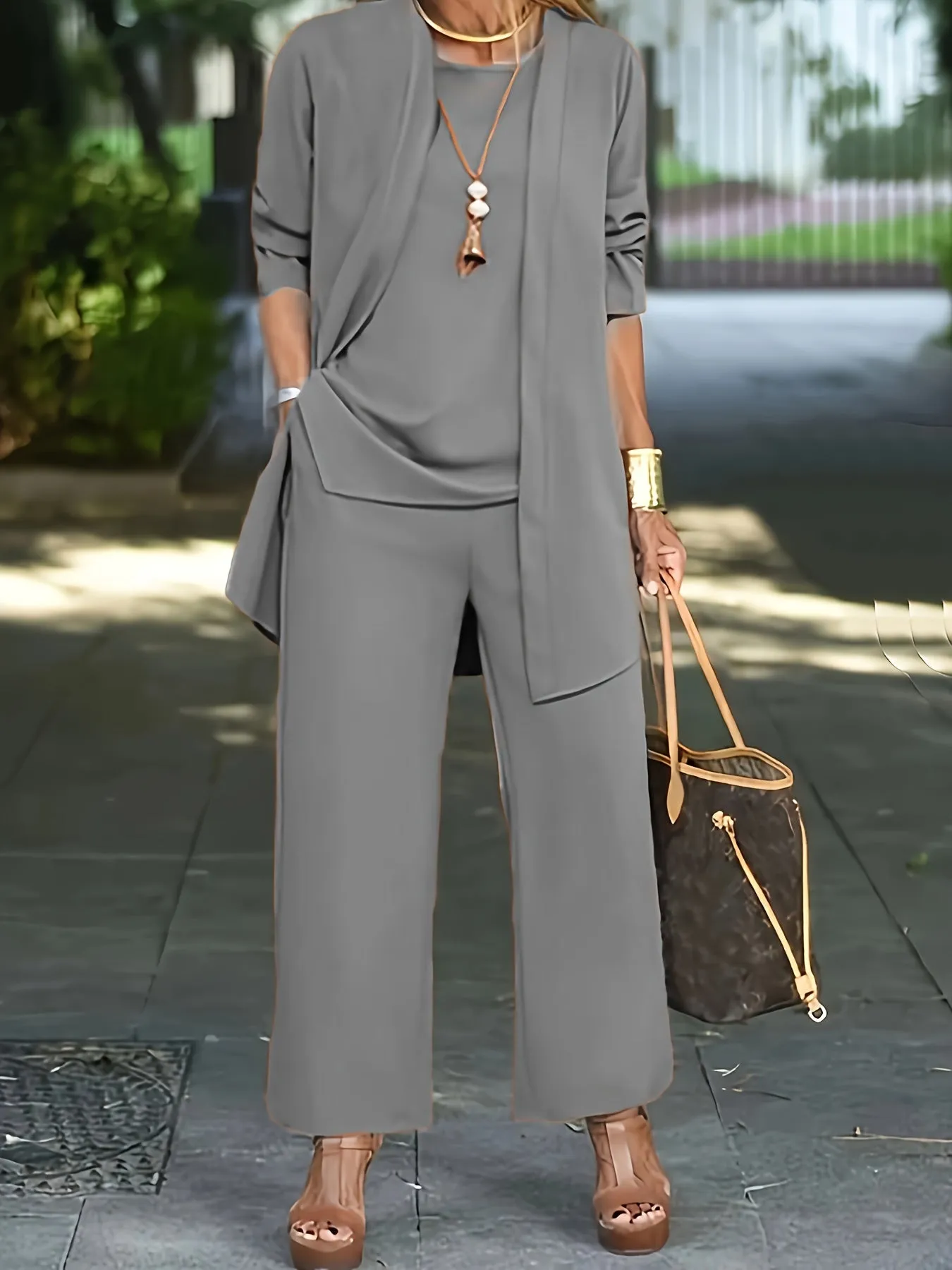 Victoria Women's 3-Piece Fashion Ensemble