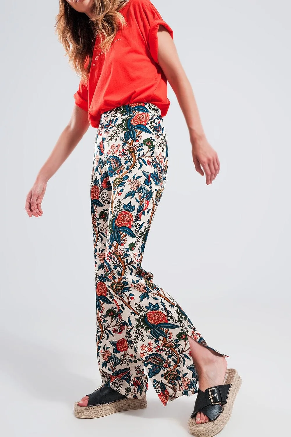 Wide Leg Pants In Beige Paisley Floral
