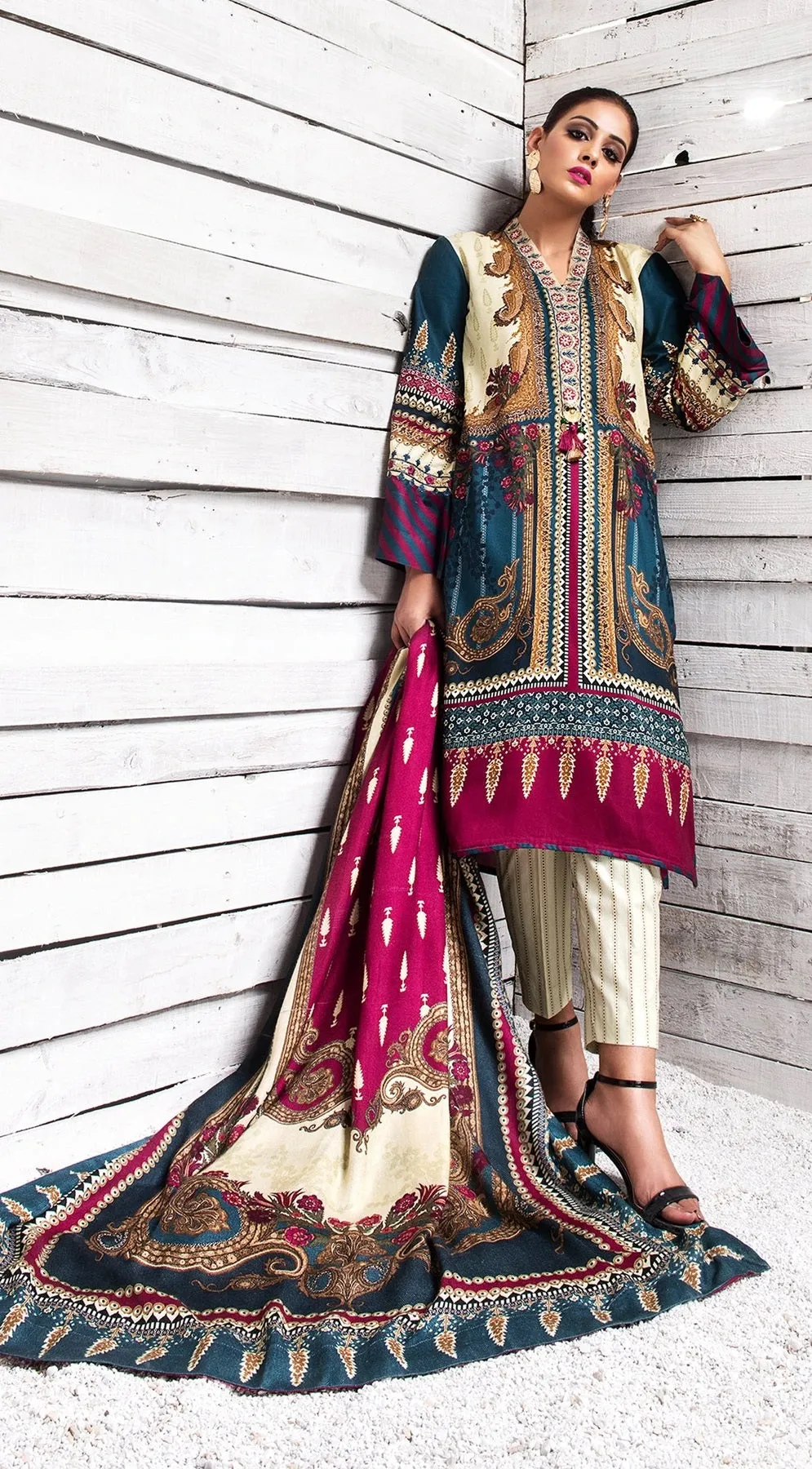 Winter Ready to Wear 3 Pcs Embroidered Dress of Anaya by Kiran Chaudhry 06