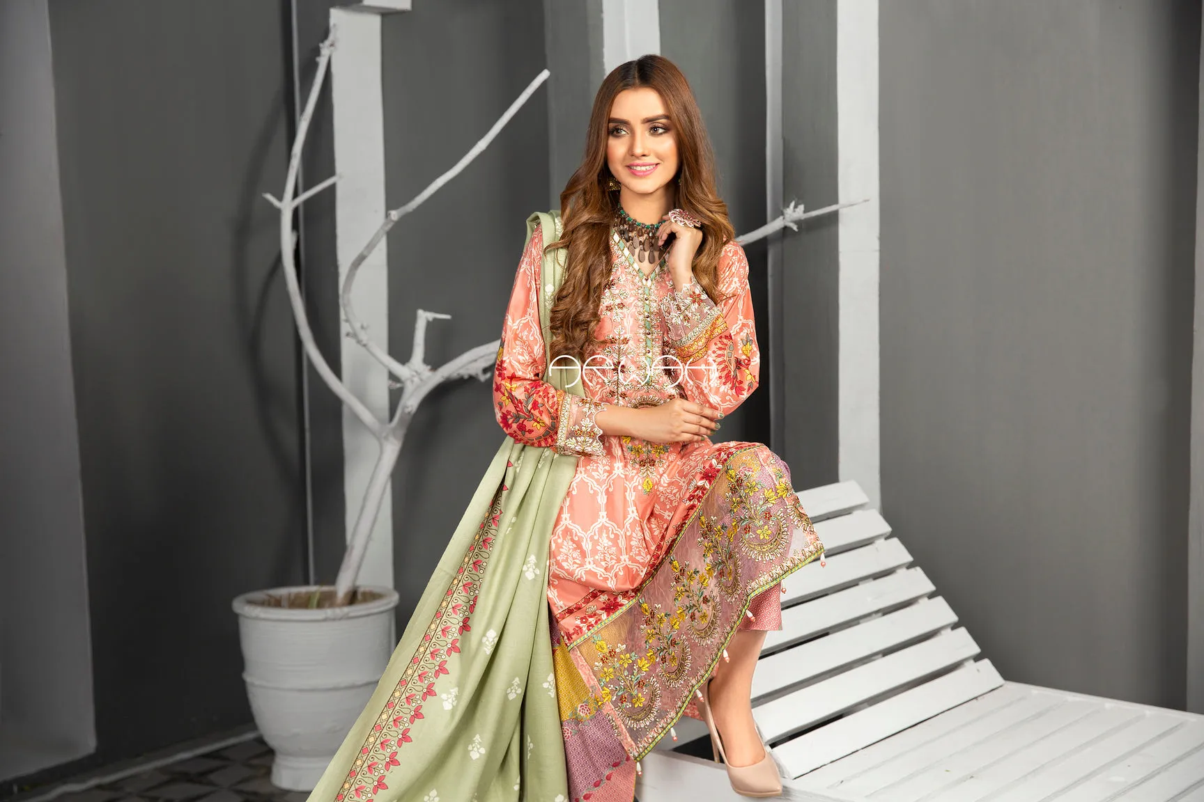 Winter Ready to Wear 3Pcs Embroidered Collection by Arwah 03